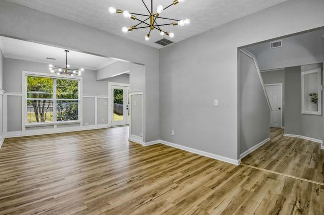 313 Woodland Pass, Canton, GA 30114