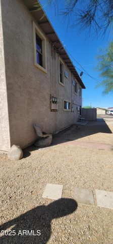 301 E SOUTHERN Avenue E, Phoenix, AZ 85040