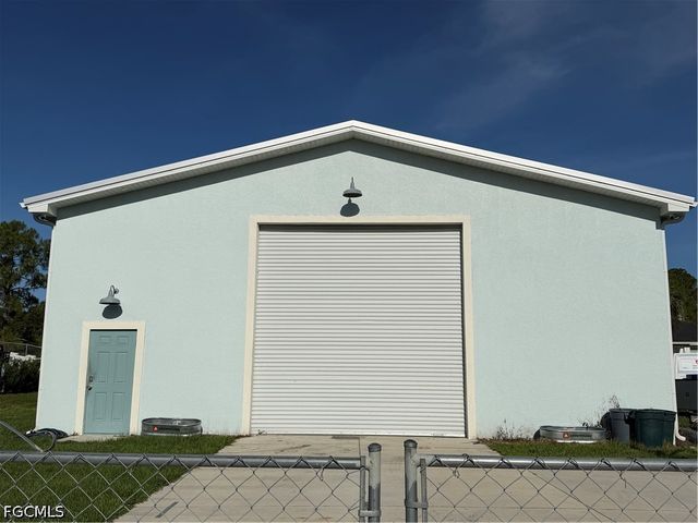 6011 Jadestone AVE, Fort Myers, FL 33905