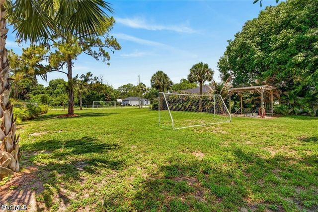 6011 Jadestone AVE, Fort Myers, FL 33905