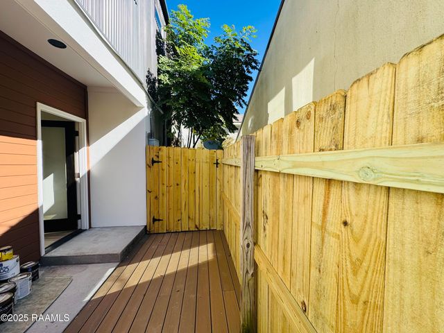 113 Bayou Street 115, Lafayette, LA 70503