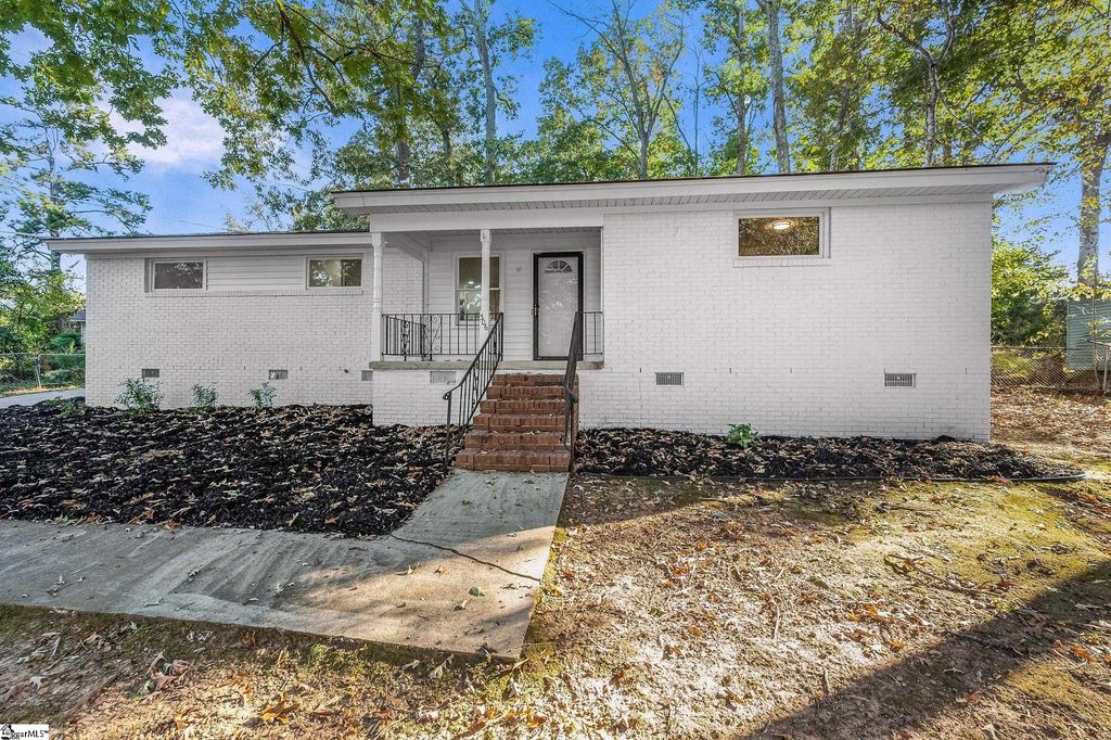 306 Seminole Drive, Simpsonville, SC 29680