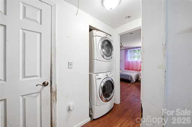 307 Beverly Avenue, Hendersonville, NC 28792