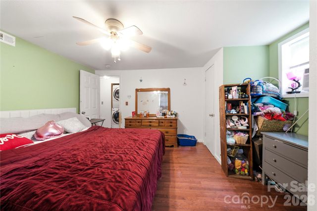 307 Beverly Avenue, Hendersonville, NC 28792