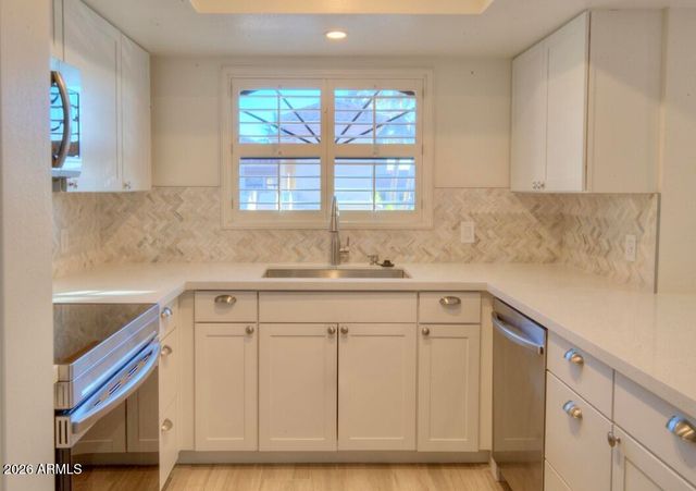 5104 N 32nd Street 408, Phoenix, AZ 85018