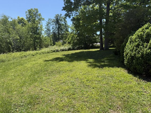 51 Travelers Trail, Corbin, KY 40701