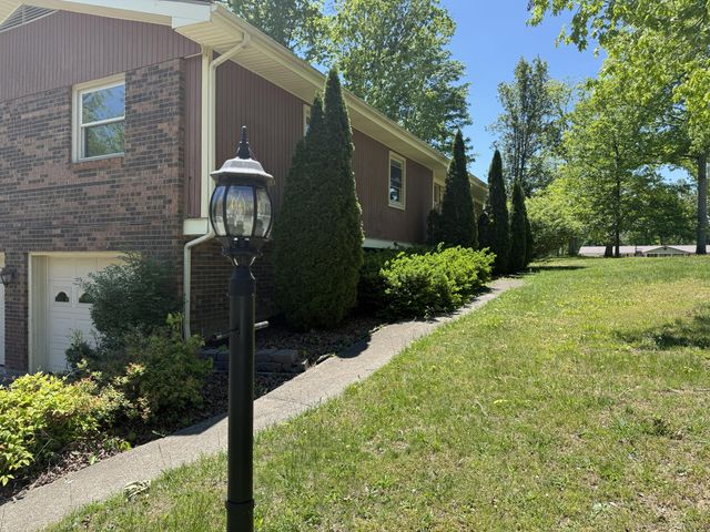 51 Travelers Trail, Corbin, KY 40701