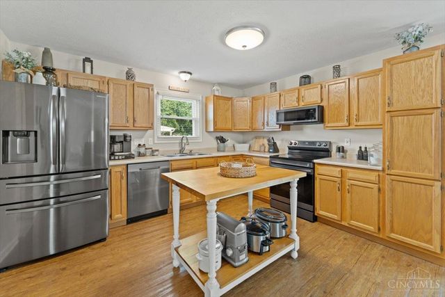 2045 Sunset View Lane, Batavia Twp, OH 45102