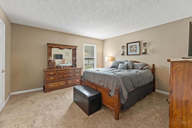 2045 Sunset View Lane, Batavia Twp, OH 45102