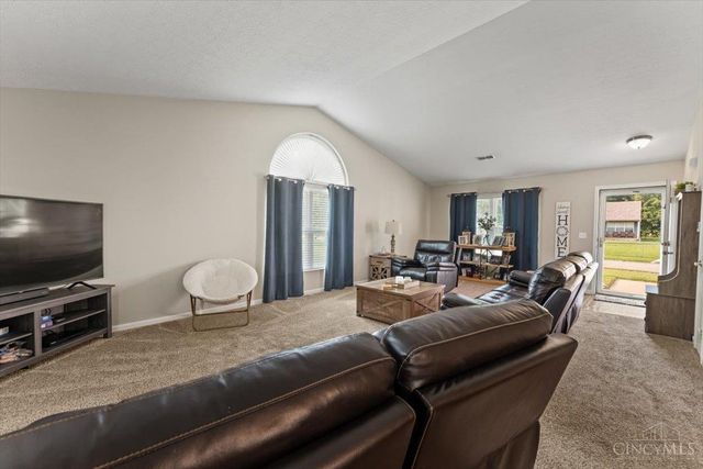 2045 Sunset View Lane, Batavia Twp, OH 45102