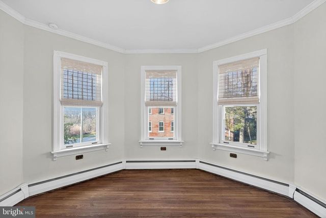 49 E CHERRY RD, Quakertown, PA 18951