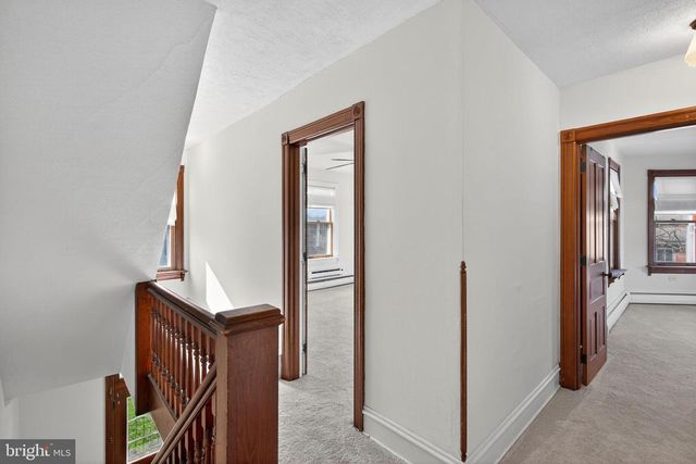 49 E CHERRY RD, Quakertown, PA 18951