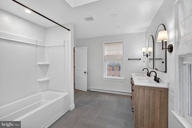 49 E CHERRY RD, Quakertown, PA 18951