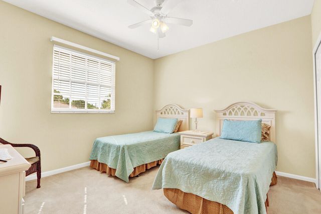 8123 CARNOUSTIE Place, Port St. Lucie, Port St Lucie, FL 34986