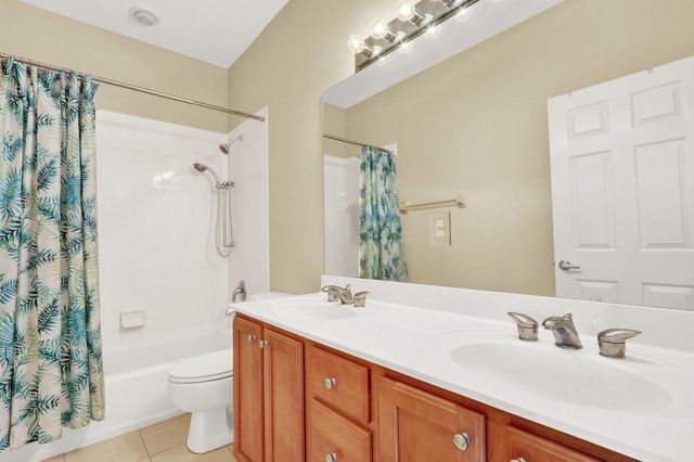 8123 CARNOUSTIE Place, Port St. Lucie, Port St Lucie, FL 34986