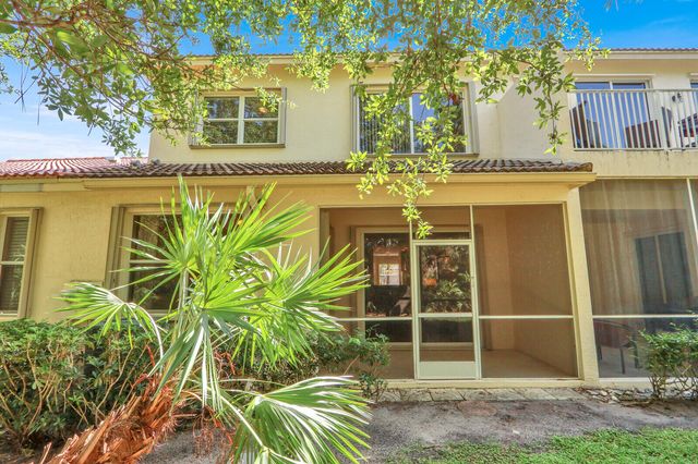 8123 CARNOUSTIE Place, Port St. Lucie, Port St Lucie, FL 34986