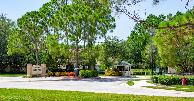 8123 CARNOUSTIE Place, Port St. Lucie, Port St Lucie, FL 34986