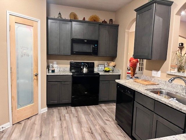 1906 Wooley Way, Seagoville, TX 75159