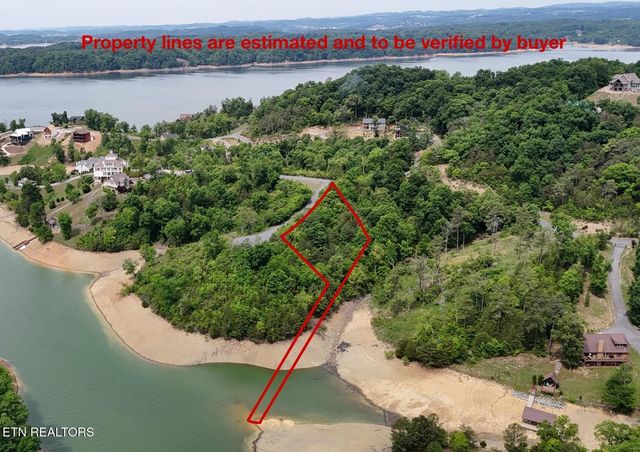 26 Stone Shr Way, Dandridge, TN 37725