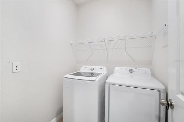 32959 SAND CREEK DRIVE, Wesley Chapel, FL 33543