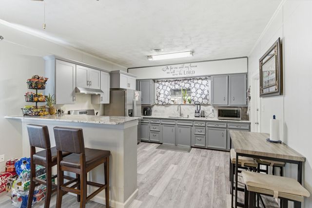 401 W Mesquite Street, Gunter, TX 75058