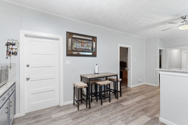 401 W Mesquite Street, Gunter, TX 75058