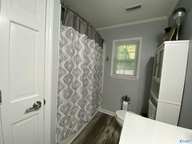 135 Forest Hill Road, Trinity, AL 35673