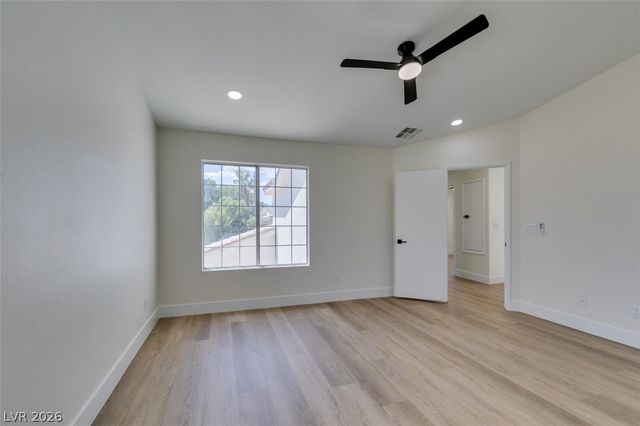 7708 License Street, Las Vegas, NV 89131