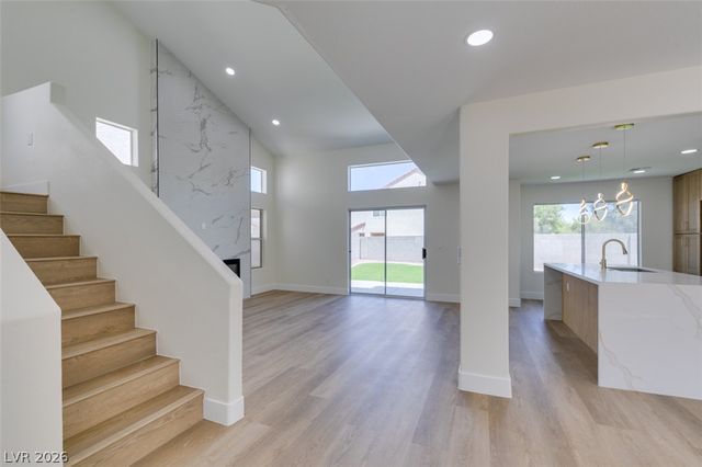 7708 License Street, Las Vegas, NV 89131