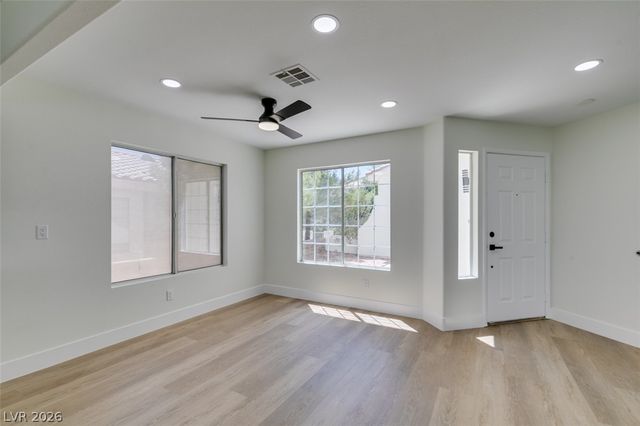 7708 License Street, Las Vegas, NV 89131