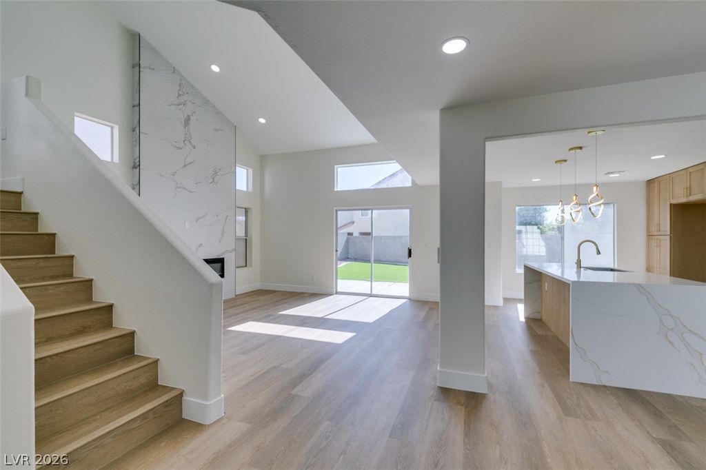 7708 License Street, Las Vegas, NV 89131