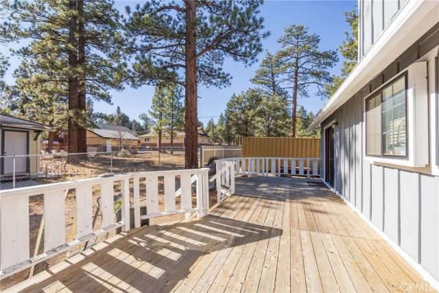 301 Downey Drive, Big Bear City, CA 92314