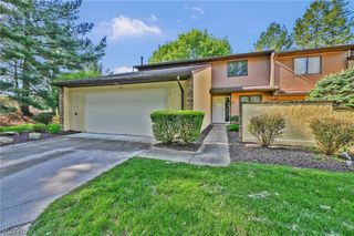 93 Silver Valley Boulevard, Munroe Falls, OH 44262