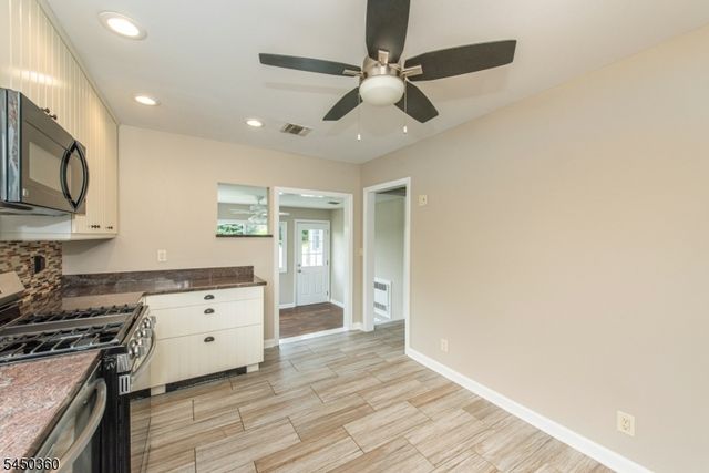 345 Bowden Rd, Cedar Grove Twp., NJ 07009