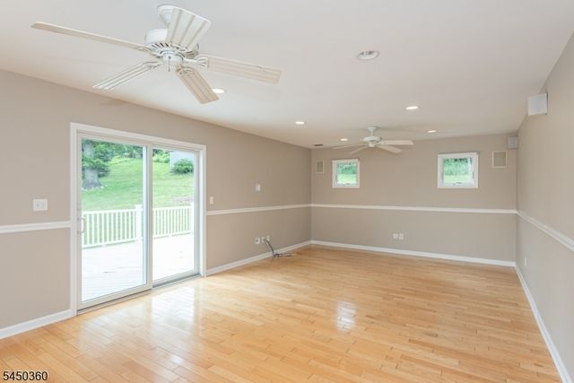 345 Bowden Rd, Cedar Grove Twp., NJ 07009