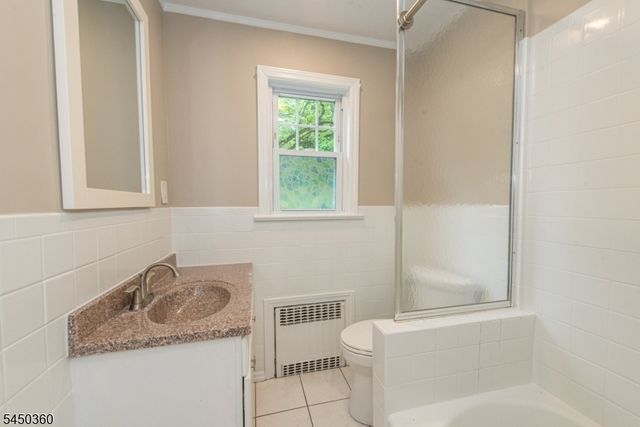 345 Bowden Rd, Cedar Grove Twp., NJ 07009