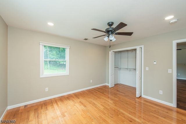 345 Bowden Rd, Cedar Grove Twp., NJ 07009