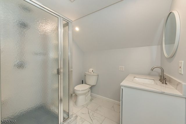 345 Bowden Rd, Cedar Grove Twp., NJ 07009
