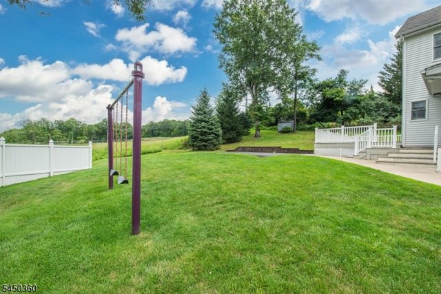 345 Bowden Rd, Cedar Grove Twp., NJ 07009