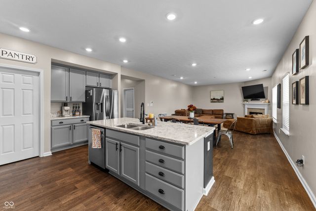 942 Ram Drive, Franklin, IN 46131
