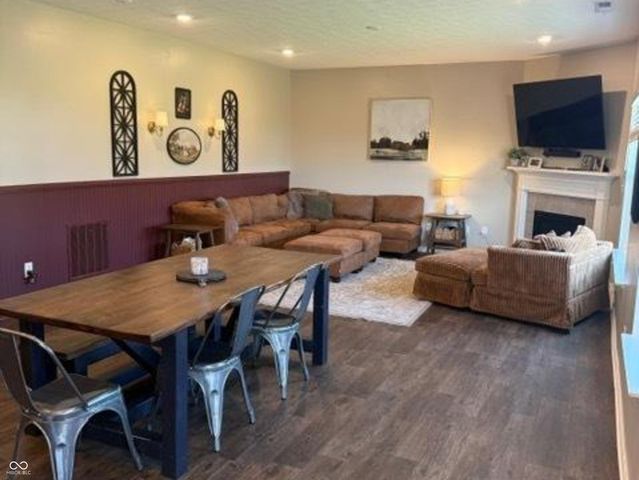 942 Ram Drive, Franklin, IN 46131