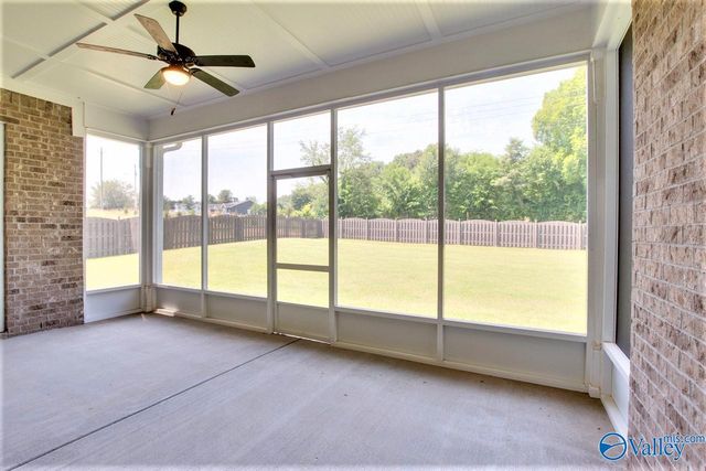 330 Merrydale Drive, Huntsville, AL 35811