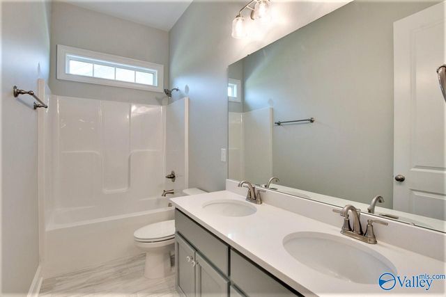 330 Merrydale Drive, Huntsville, AL 35811
