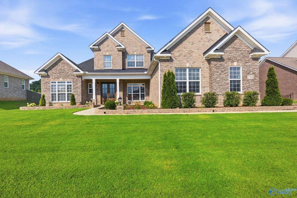 330 Merrydale Drive, Huntsville, AL 35811