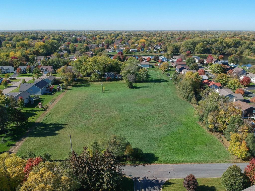 10252 Jackson Street NE, Blaine, MN 55434 — photo 2