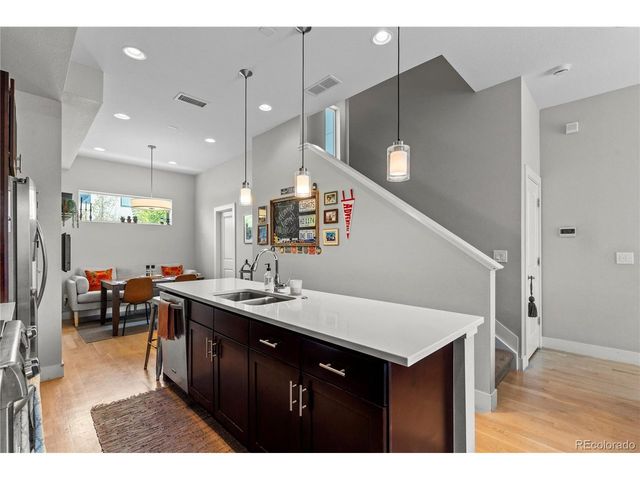 3295 W 17th Ave, Denver, CO 80204