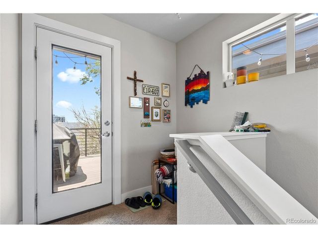 3295 W 17th Ave, Denver, CO 80204