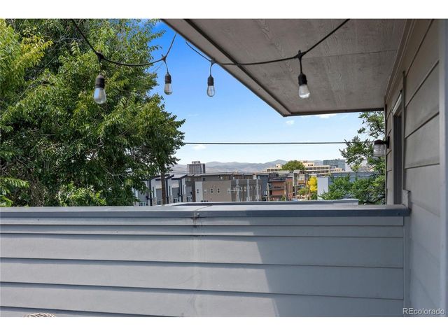 3295 W 17th Ave, Denver, CO 80204