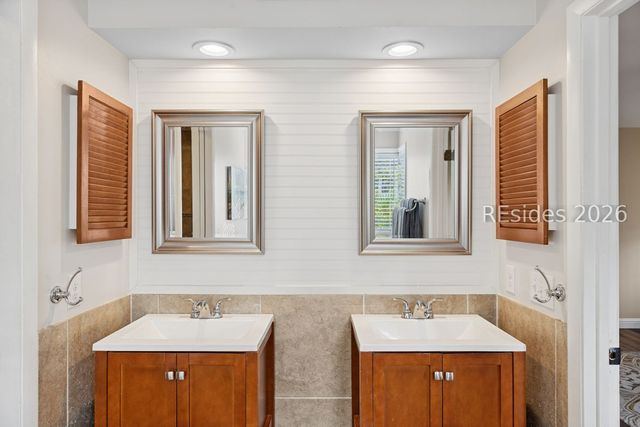 82 Saw Timber Dr, Hilton Head Island, SC 29926