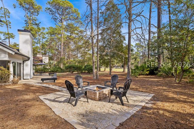 82 Saw Timber Dr, Hilton Head Island, SC 29926